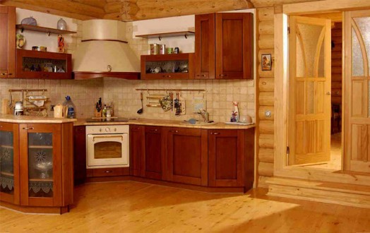  кухни в деревянном доме фото