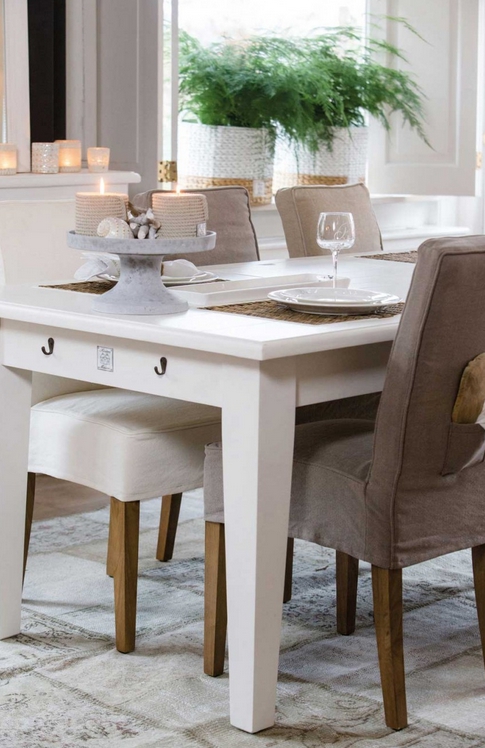 Кухонные и обеденные столы в стиле прованс: оригинальность и качество