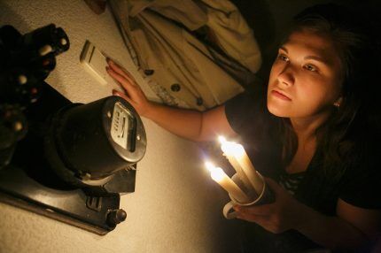 Куда звонить при отключении электричества: как узнать, почему отключили и когда дадут свет